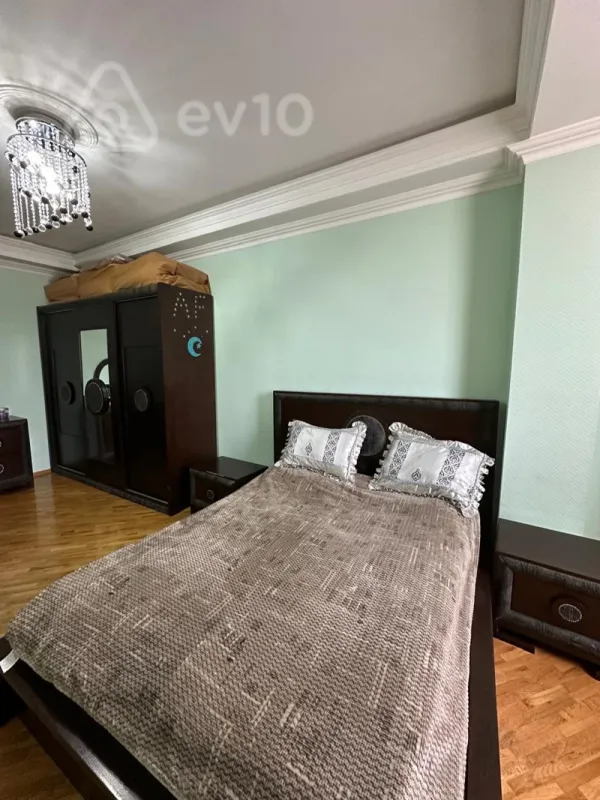 Satılır 3 otaqlı yeni tikili 82 m²