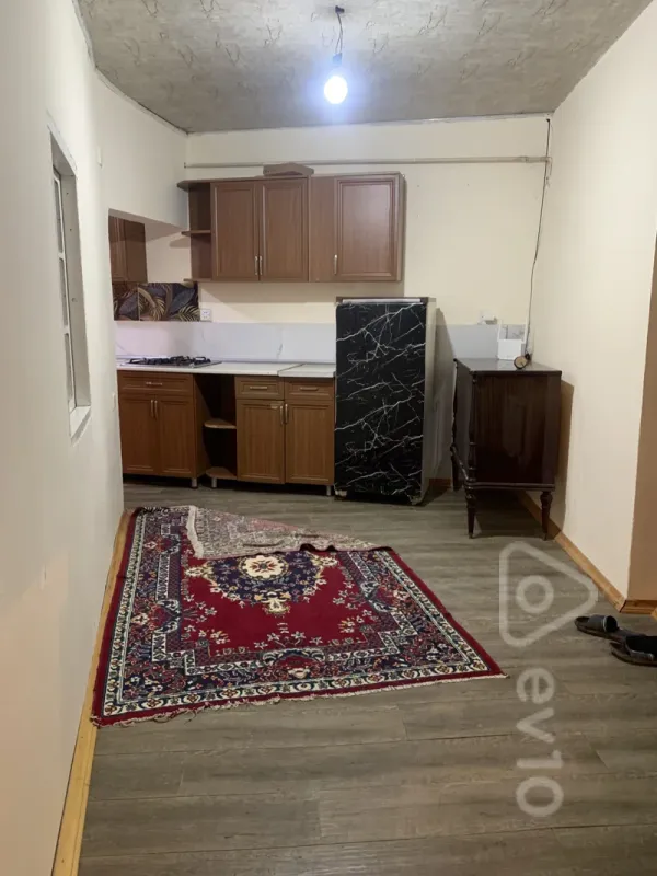 Kirayə verilir 2 otaqlı həyət evi 50 m²