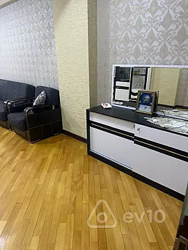 Kirayə verilir 2 otaqlı yeni tikili 110 m²