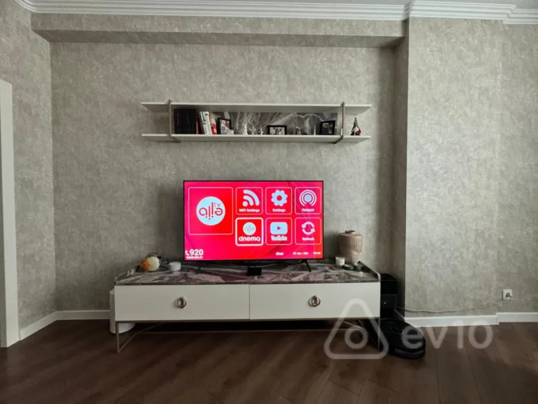 Satılır 3 otaqlı yeni tikili 115 m²