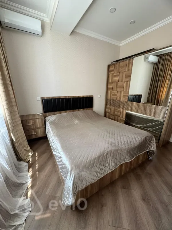 Satılır 3 otaqlı yeni tikili 115 m²