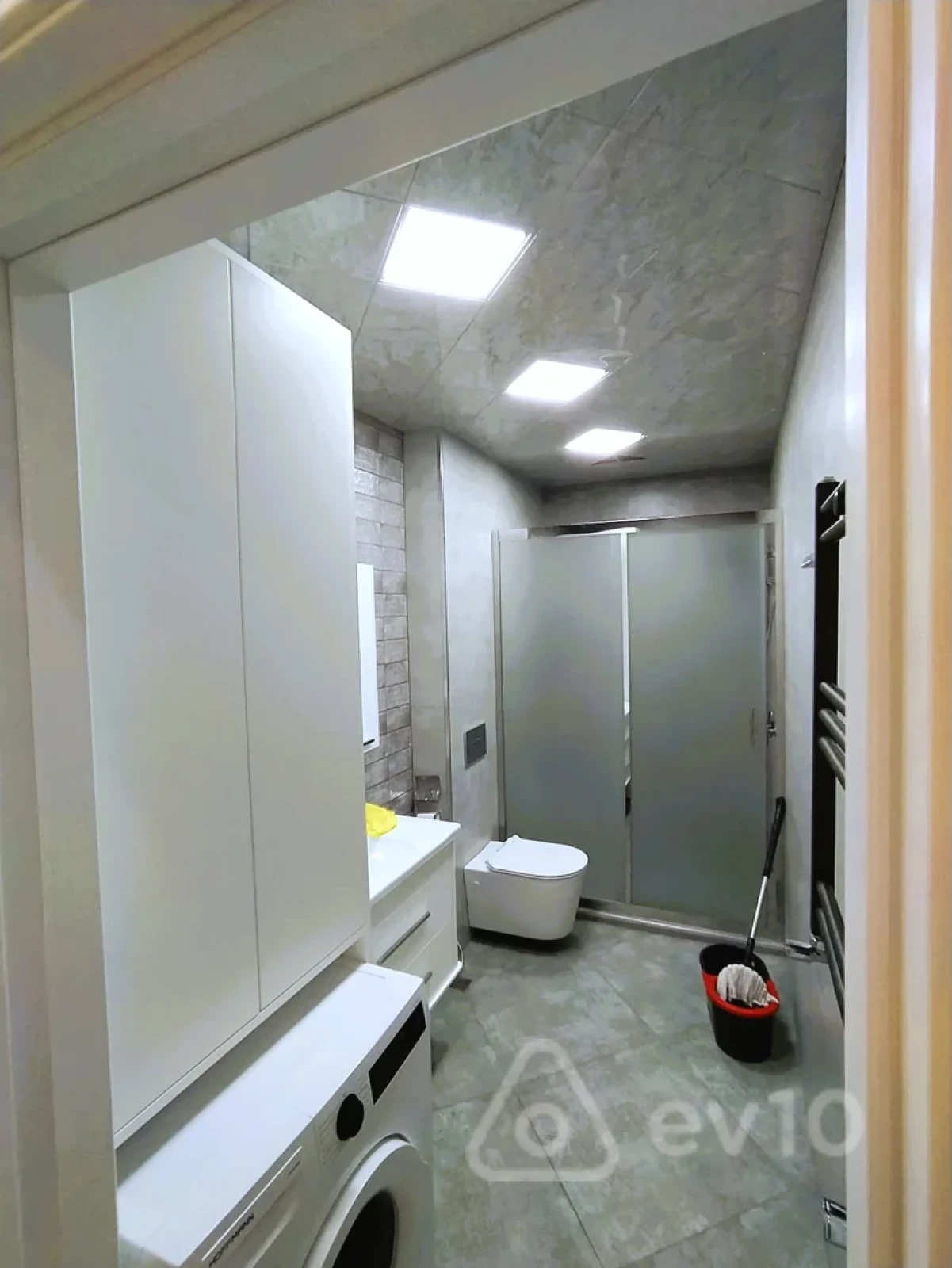 Kirayə verilir 2 otaqlı yeni tikili 110 m²