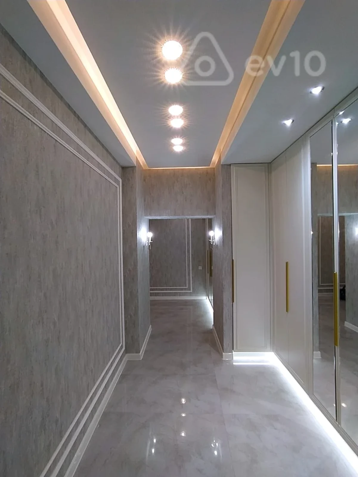 Kirayə verilir 2 otaqlı yeni tikili 110 m²