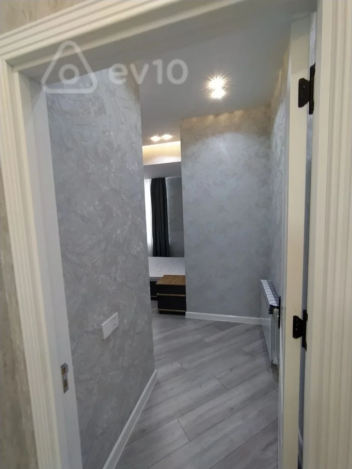 Kirayə verilir 2 otaqlı yeni tikili 110 m²