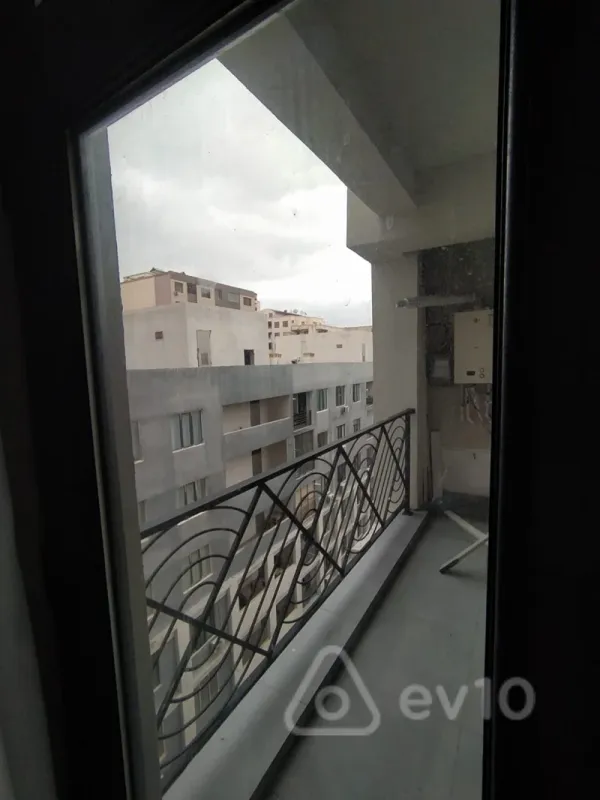 Kirayə verilir 2 otaqlı yeni tikili 110 m²