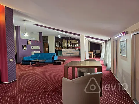 Kirayə verilir 1 otaqlı yeni tikili 200 m²