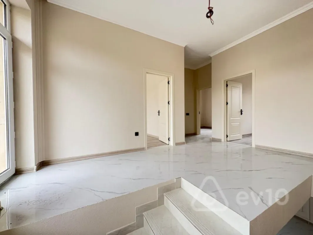 Satılır 4 otaqlı həyət evi 155 m²