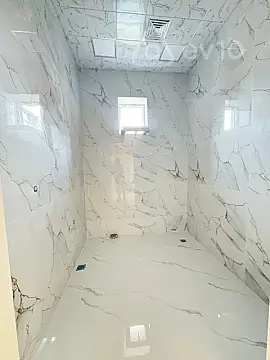 Satılır 4 otaqlı həyət evi 155 m²