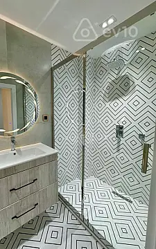 Kirayə verilir 2 otaqlı yeni tikili 83 m²