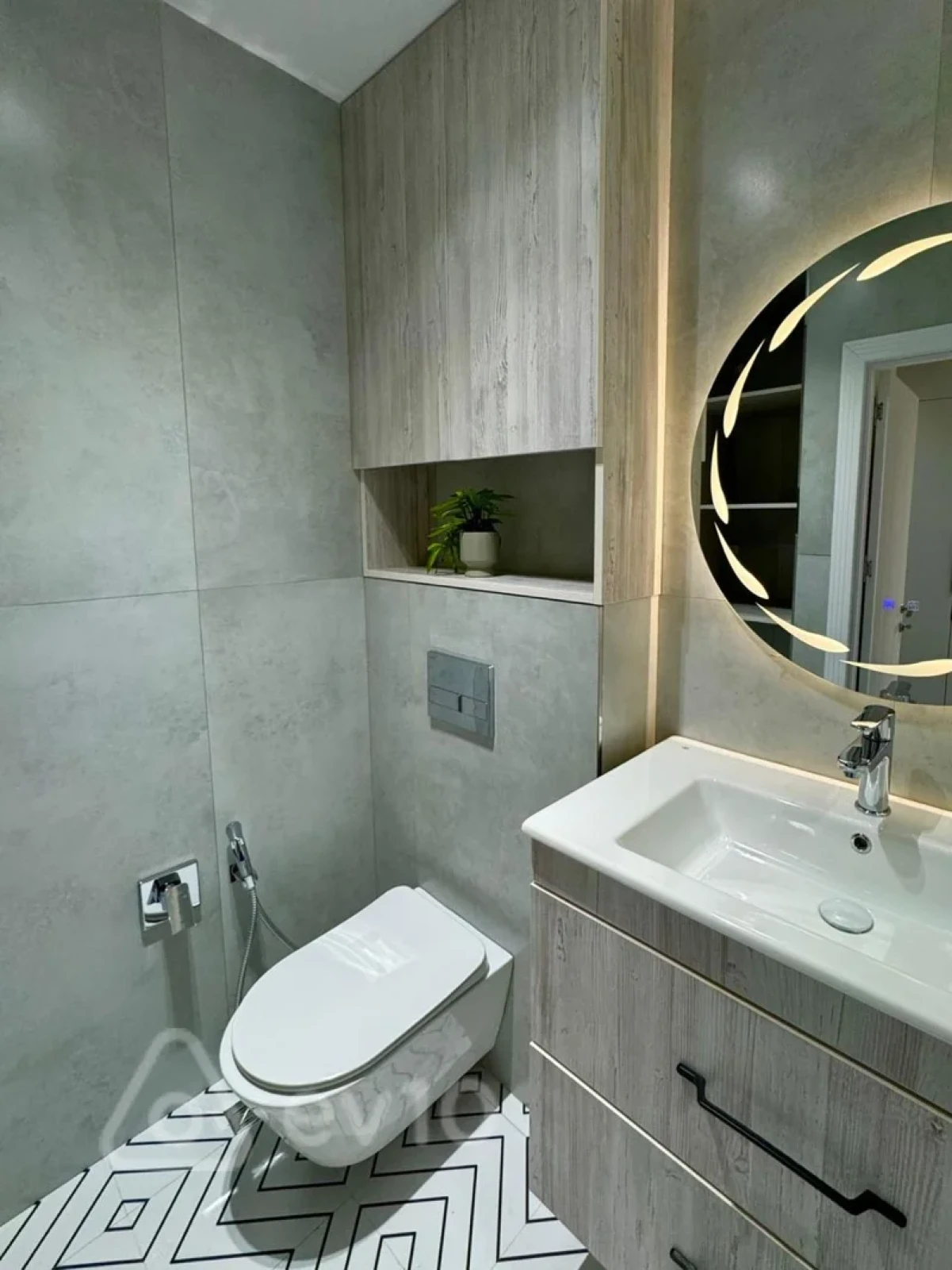 Kirayə verilir 2 otaqlı yeni tikili 83 m²