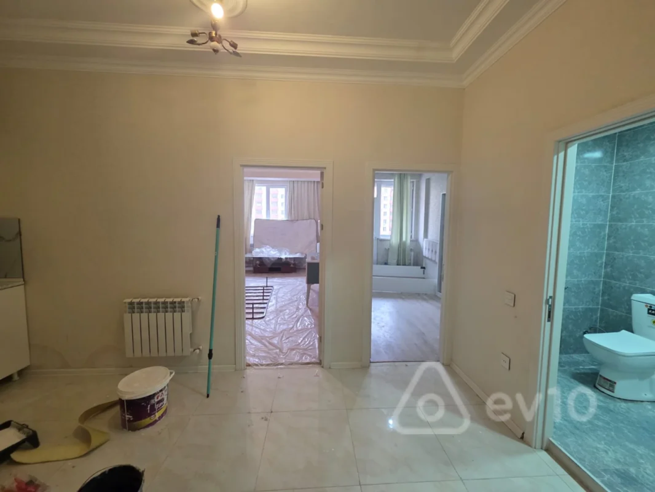 Satılır 2 otaqlı yeni tikili 68 m²