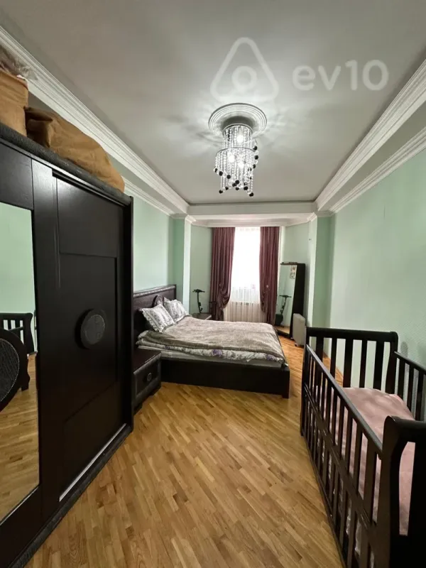 Satılır 3 otaqlı yeni tikili 80 m²