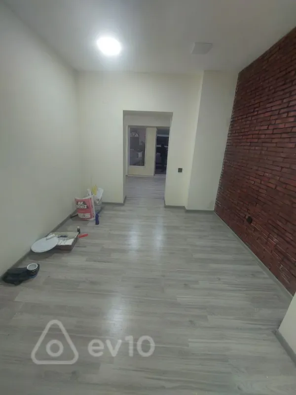 Kirayə verilir mənzil 50 m²