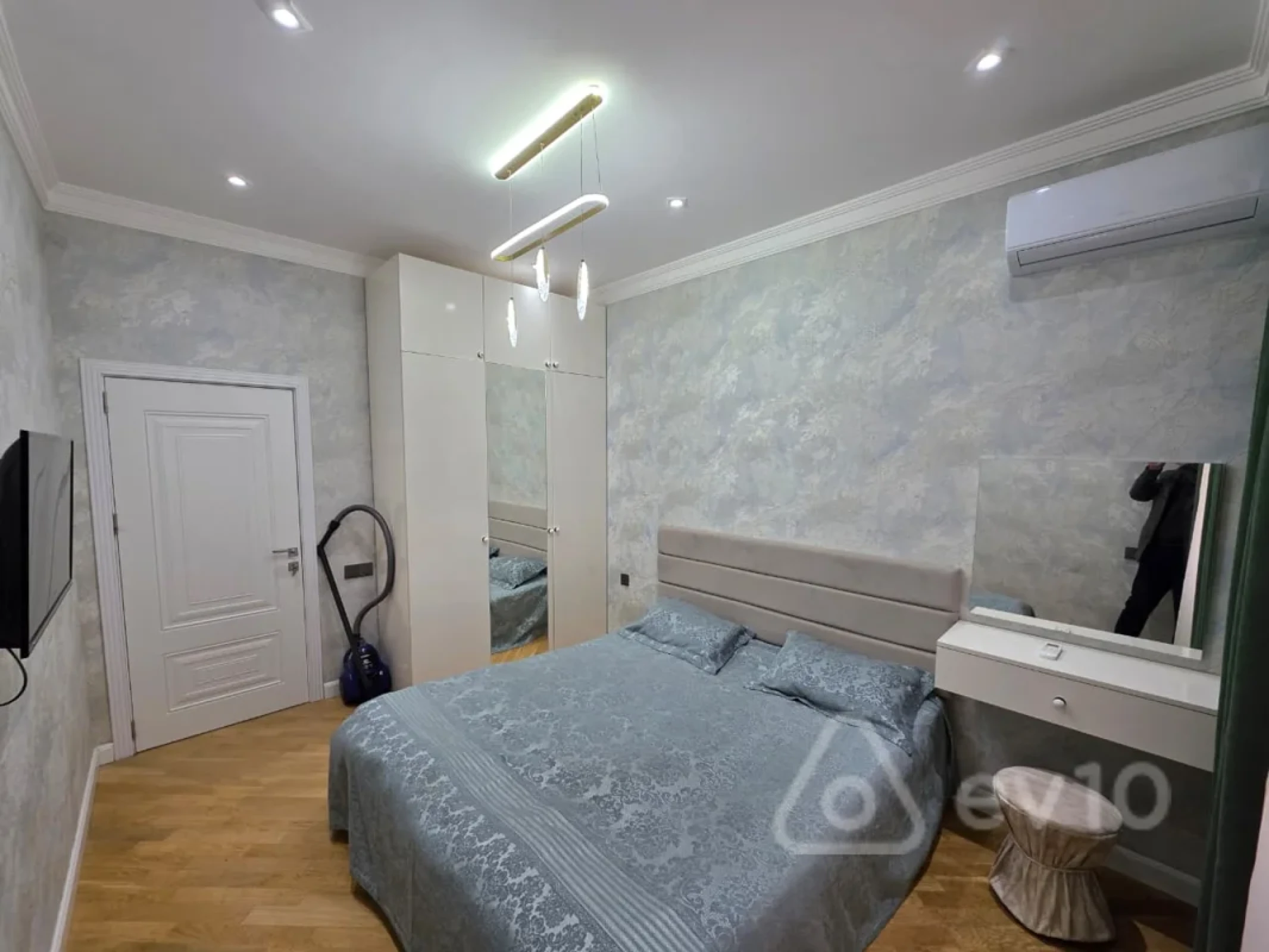 Kirayə verilir 2 otaqlı yeni tikili 58 m²