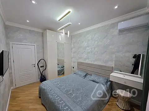 Kirayə verilir 2 otaqlı yeni tikili 58 m²