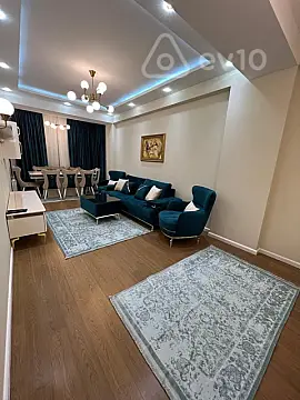Kirayə verilir 3 otaqlı yeni tikili 133 m²
