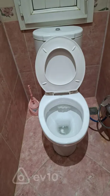 Kirayə verilir 3 otaqlı köhnə tikili 60 m²