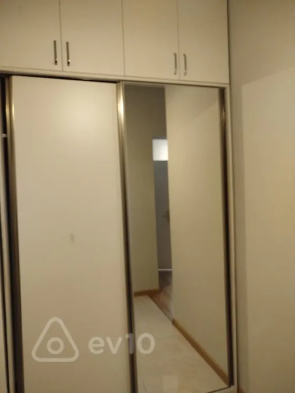 Satılır 3 otaqlı yeni tikili 105 m²