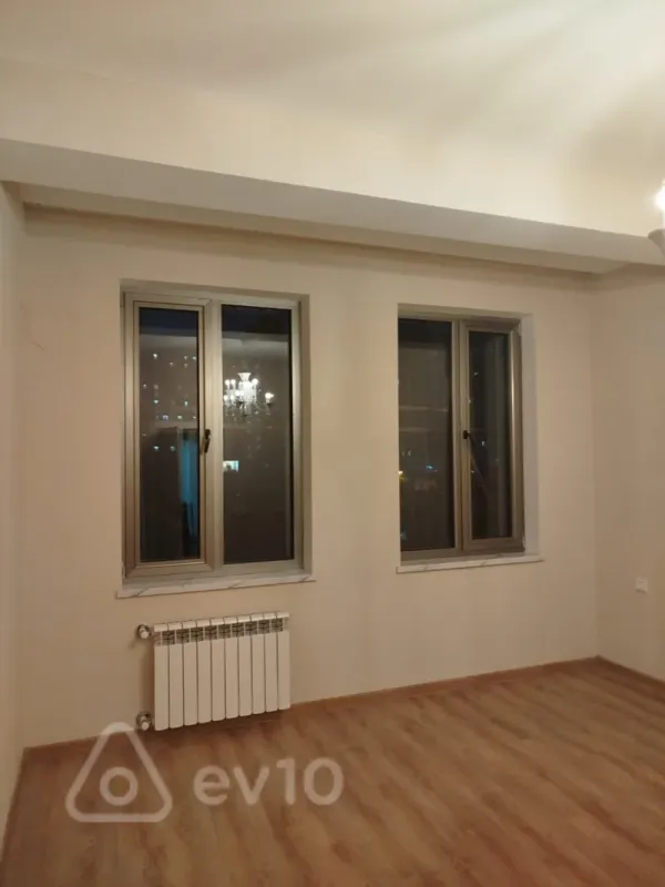 Satılır 3 otaqlı yeni tikili 105 m²