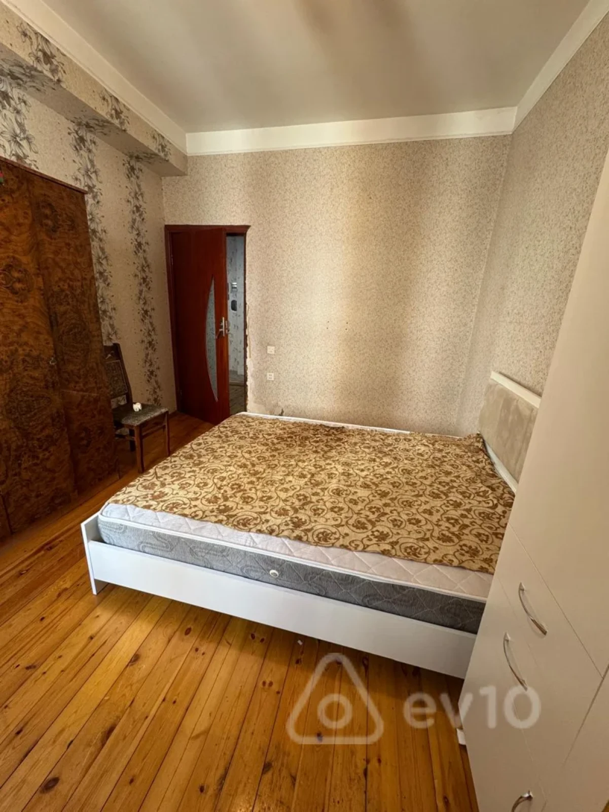 Satılır 2 otaqlı yeni tikili 58 m²