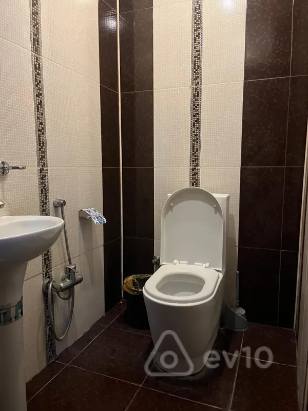 Kirayə verilir 3 otaqlı yeni tikili 80 m²