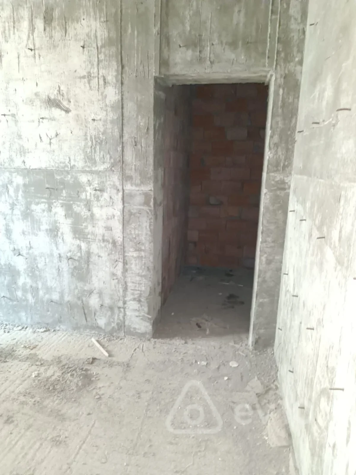 Satılır 4 otaqlı yeni tikili 186 m²