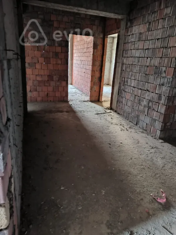 Satılır 4 otaqlı yeni tikili 186 m²