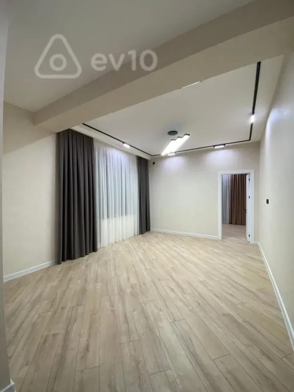 Satılır 2 otaqlı yeni tikili 90 m²