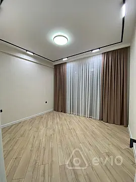 Satılır 2 otaqlı yeni tikili 90 m²