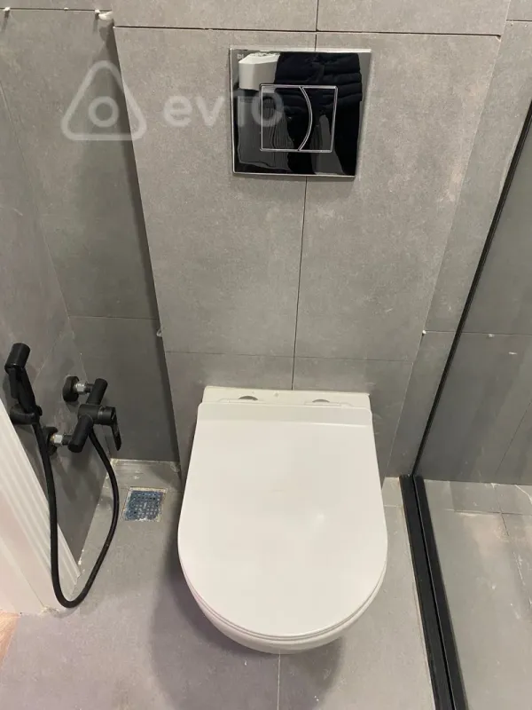 Satılır 2 otaqlı yeni tikili 90 m²