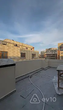 Satılır 2 otaqlı yeni tikili 90 m²
