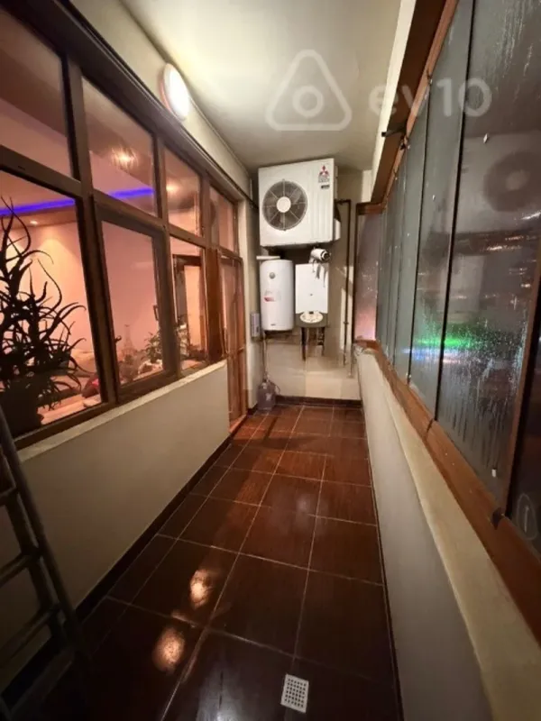 Kirayə verilir 3 otaqlı yeni tikili 125 m²