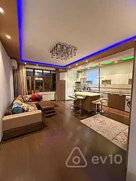 Kirayə verilir 3 otaqlı yeni tikili 125 m²