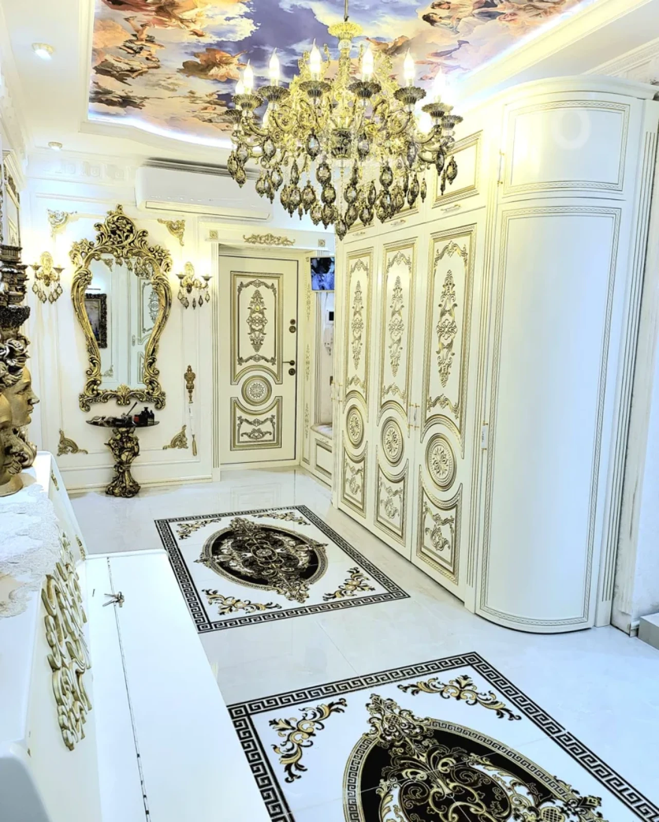 Satılır 4 otaqlı yeni tikili 150 m²