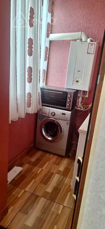 Satılır 2 otaqlı yeni tikili 60 m²