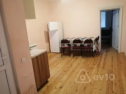 Kirayə verilir 2 otaqlı həyət evi 45 m²
