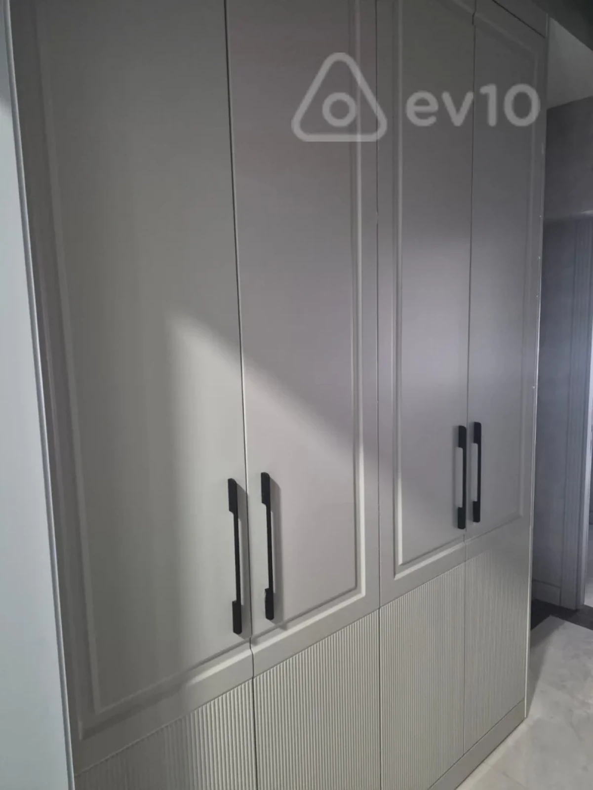 Satılır 2 otaqlı yeni tikili 70 m²