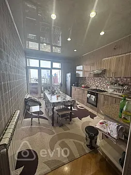 Kirayə verilir 3 otaqlı yeni tikili 100 m²