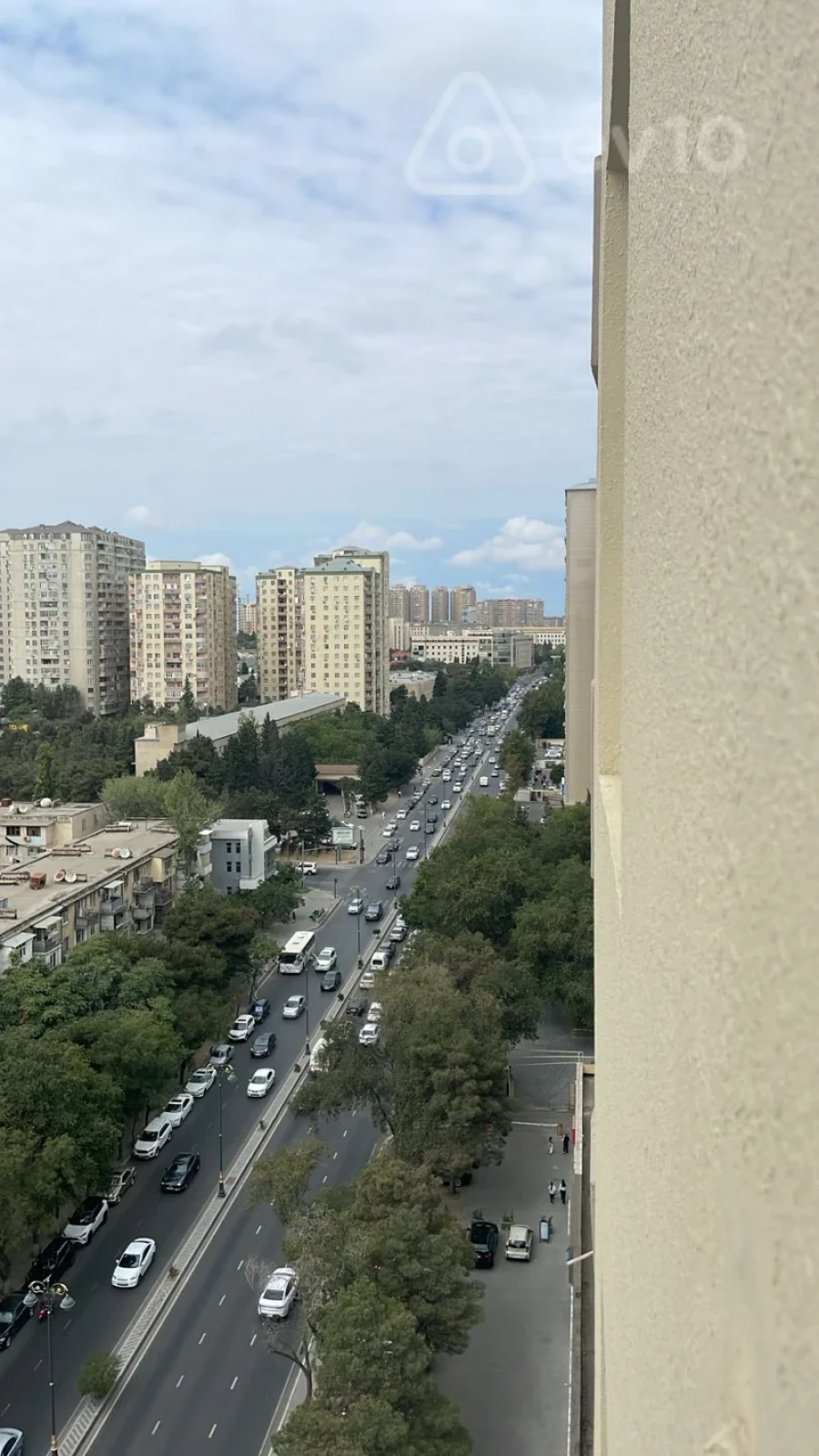 Satılır 4 otaqlı yeni tikili 160 m²