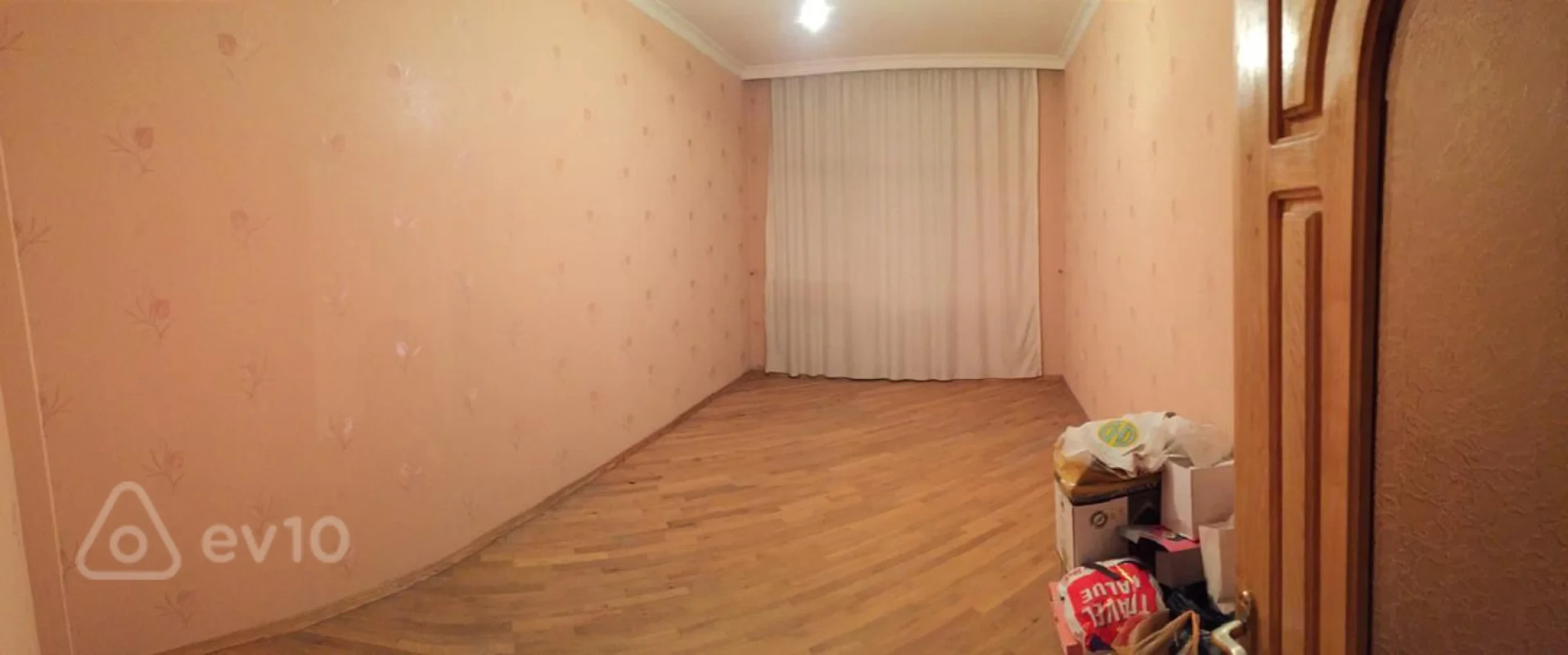 Satılır 7 otaqlı yeni tikili 270 m²