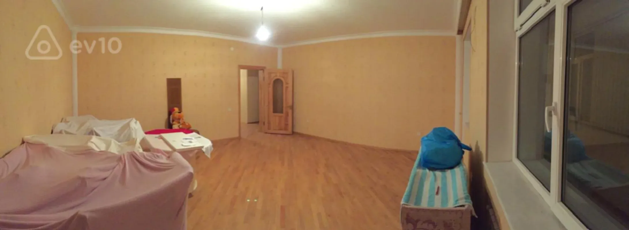 Satılır 7 otaqlı yeni tikili 270 m²