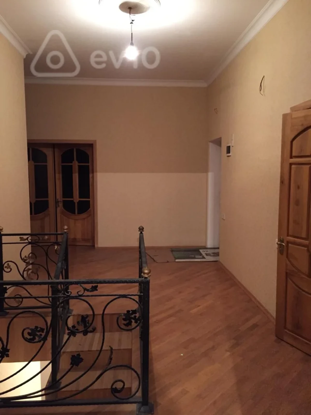 Satılır 7 otaqlı yeni tikili 270 m²