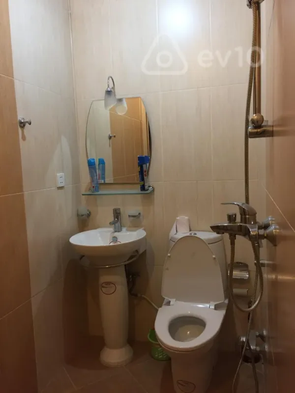 Satılır 7 otaqlı yeni tikili 270 m²