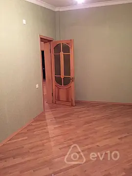 Satılır 7 otaqlı yeni tikili 270 m²