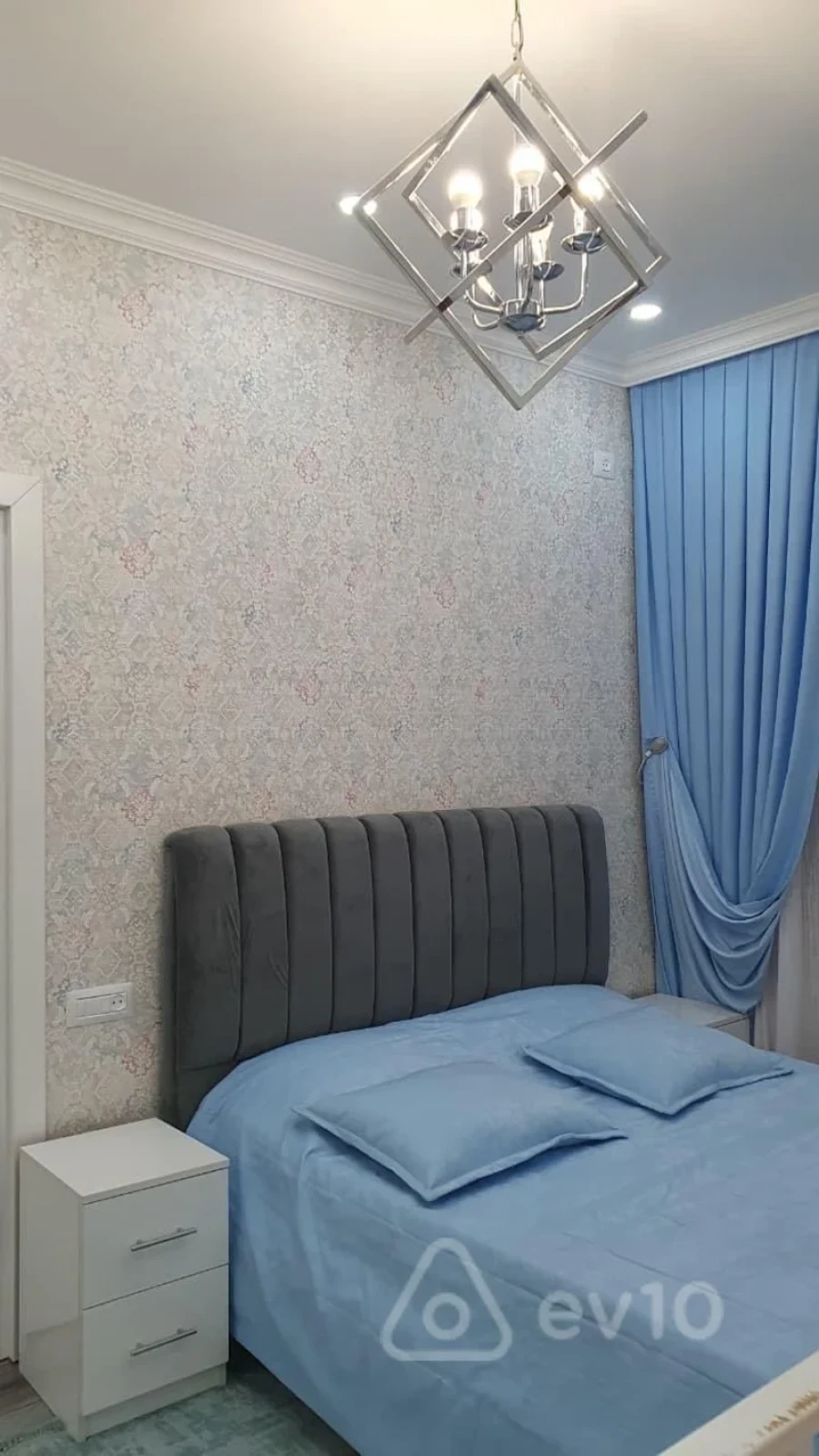 Kirayə verilir 2 otaqlı yeni tikili 67 m²