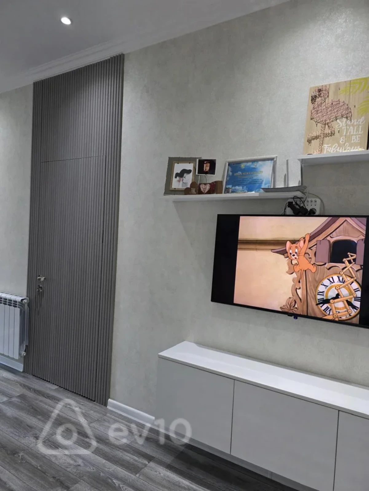 Kirayə verilir 2 otaqlı yeni tikili 67 m²