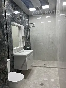 Satılır 2 otaqlı yeni tikili 62 m²