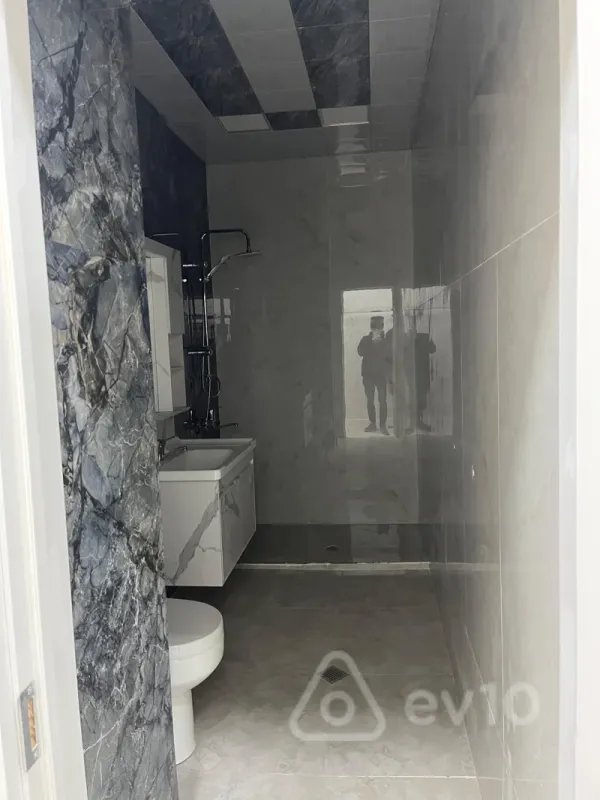 Satılır 2 otaqlı yeni tikili 62 m²