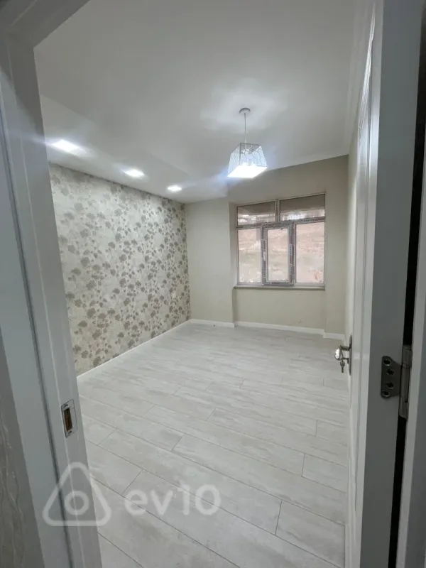 Satılır 2 otaqlı yeni tikili 62 m²