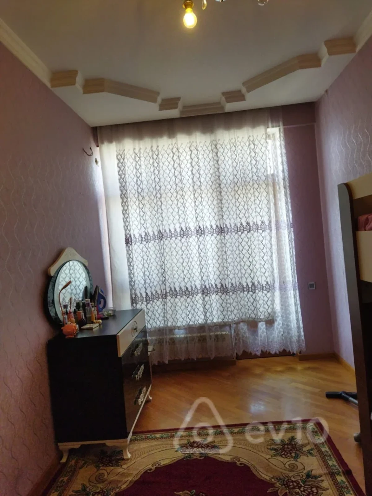 Kirayə verilir 2 otaqlı yeni tikili 60 m²